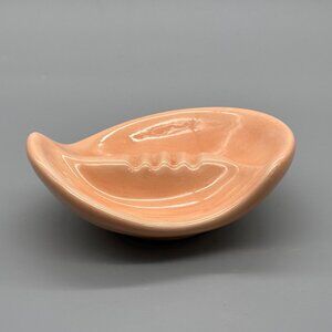 Vintage Mid-Century Peach Pink Ceramic Ashtray with Sculpted Modernist Art Deco